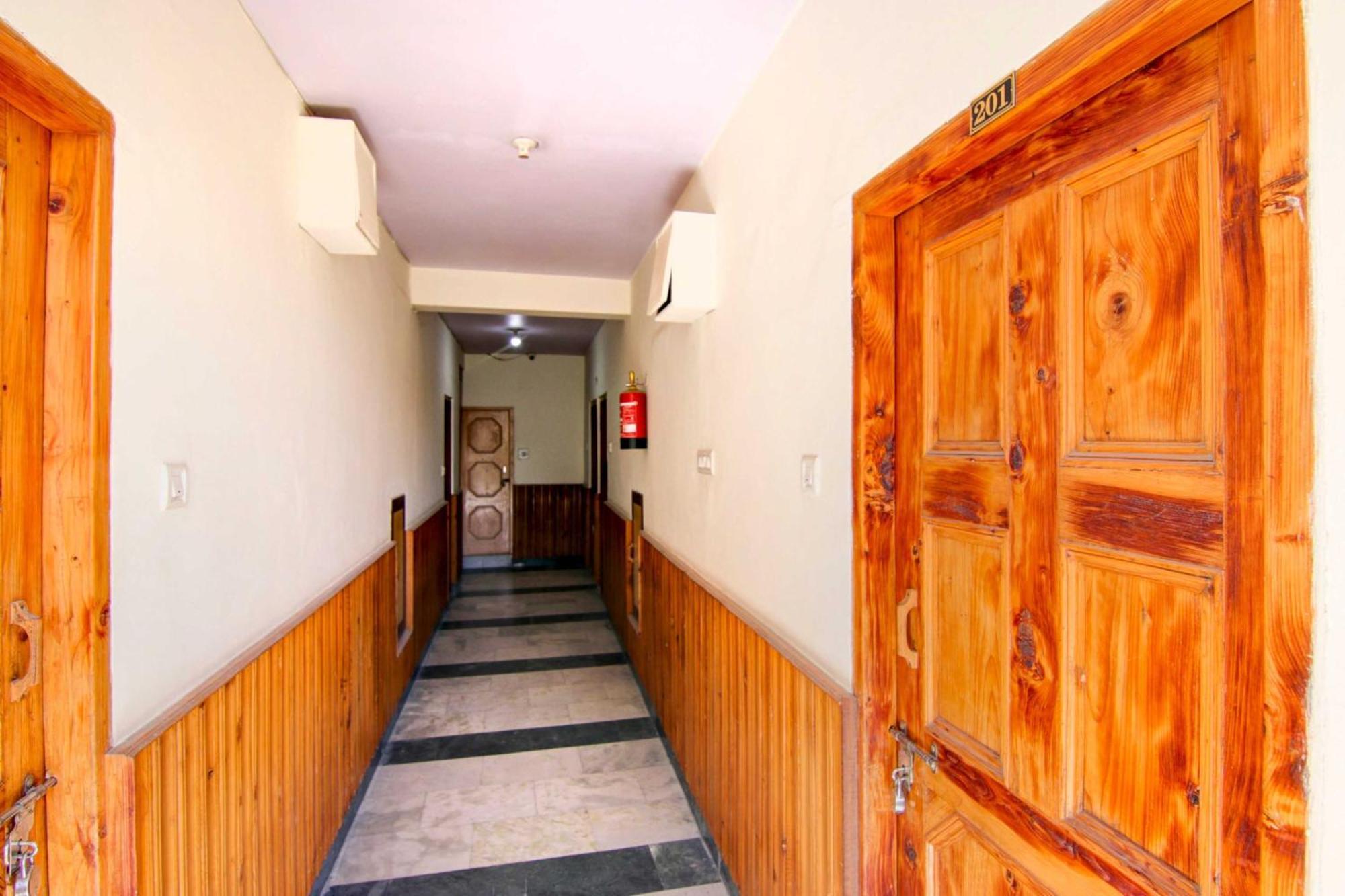 Hotel O Kundan Inn Manāli Exterior foto